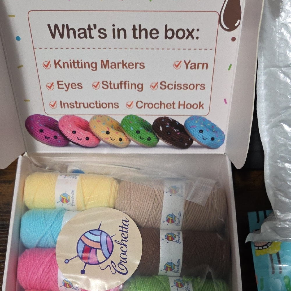 Crochetta Yarn and Crochet Kit